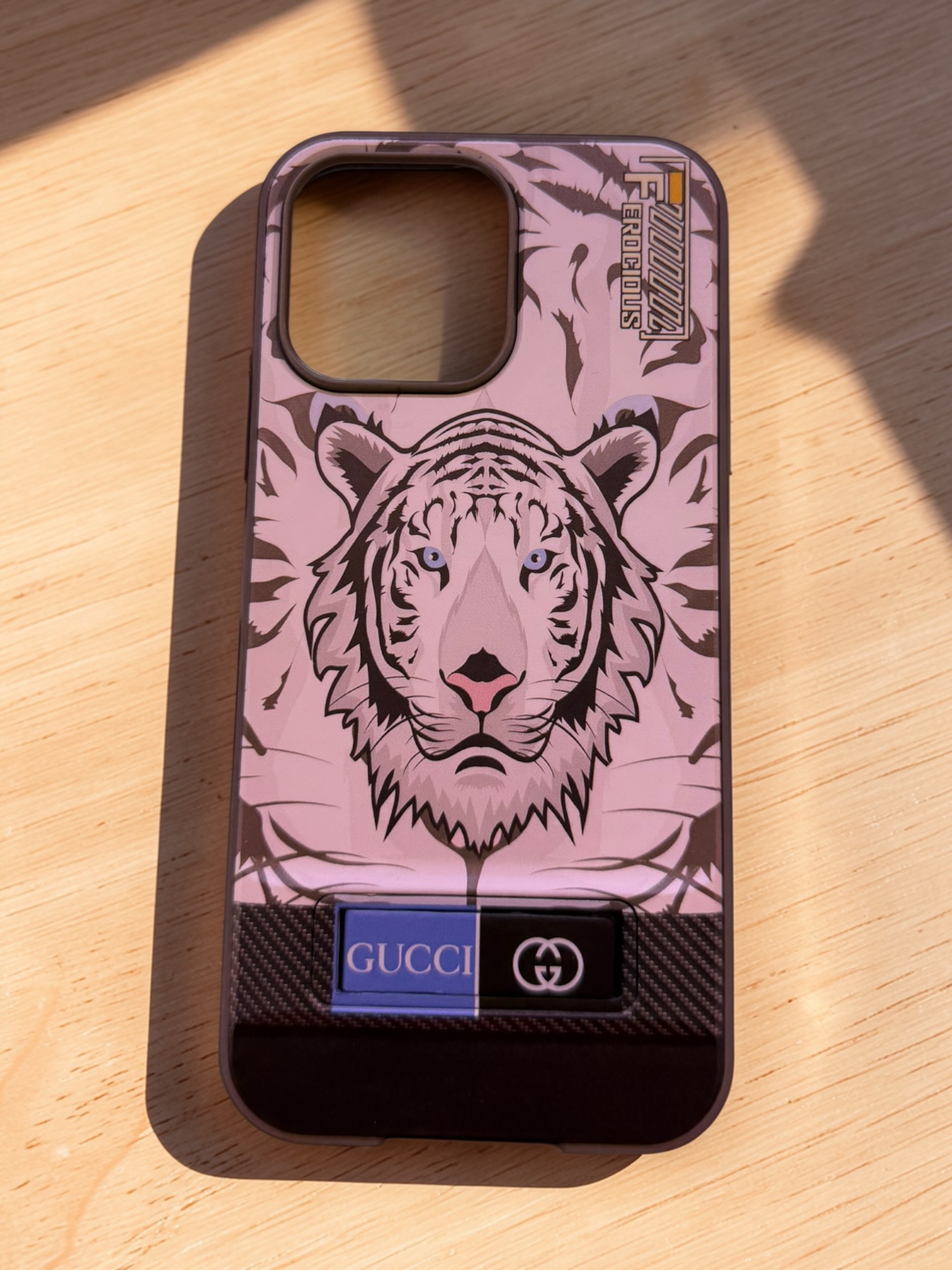 Iphone 16 Pro Max-Lion Gucci Stand case -White color