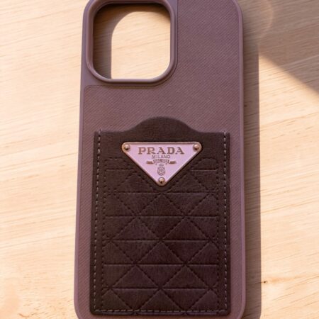 Iphone 16 Pro max - Prada Velvet Pocket case - Brown