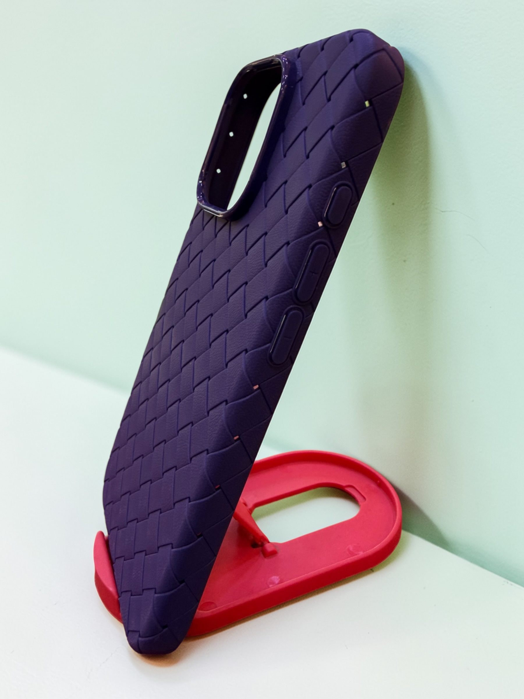 Iphone 16 Pro -Woven Case - Image 2