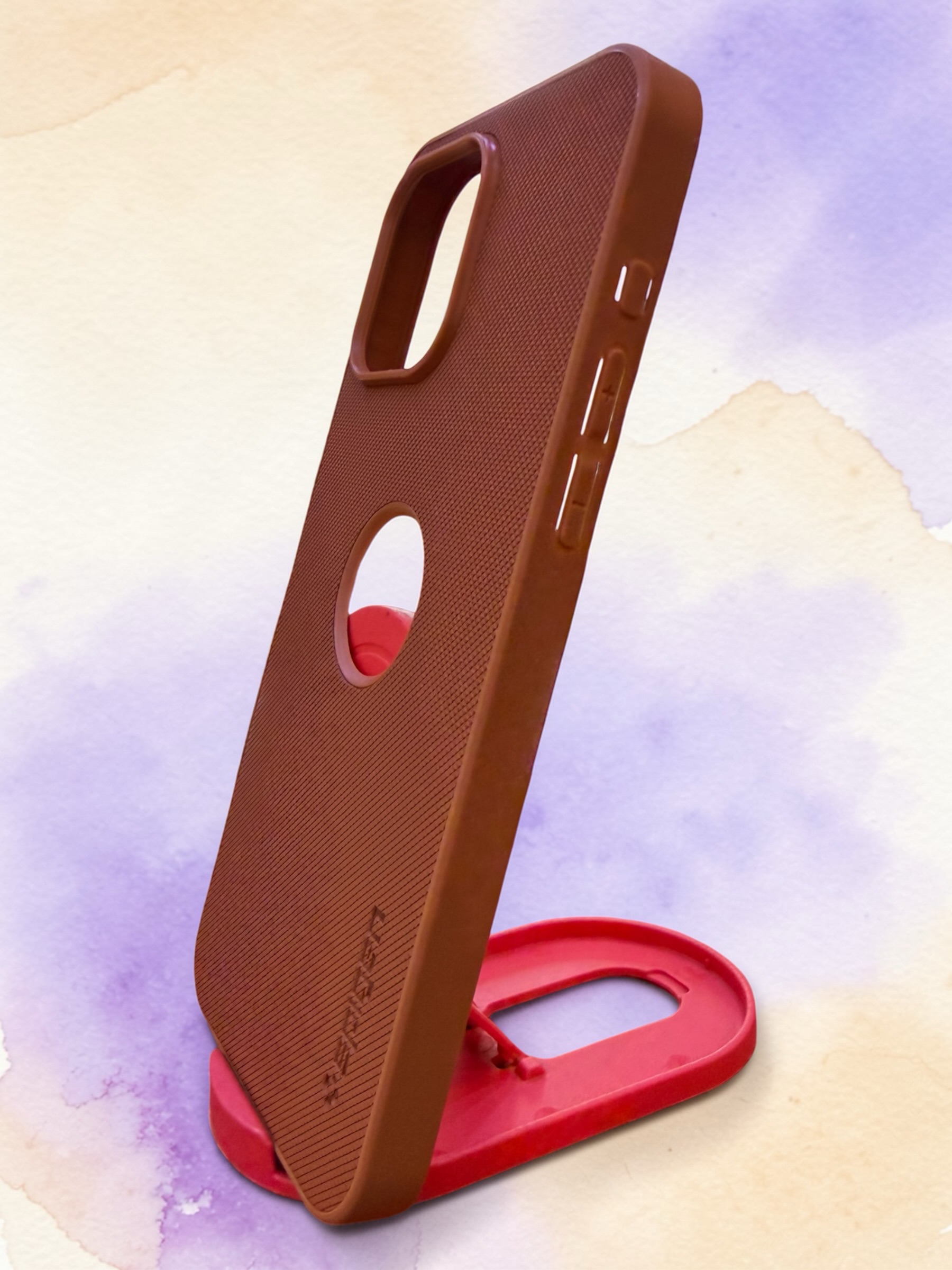 IPHONE 15 PRO MAX - SPIGEN LEATHER CASE - BROWN - Image 2