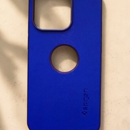 IPHONE 15 PRO - SPIGEN LEATHER CASE