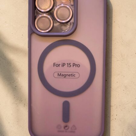 IPHONE 15 PRO - MAGNETIC CASE WITH LENS