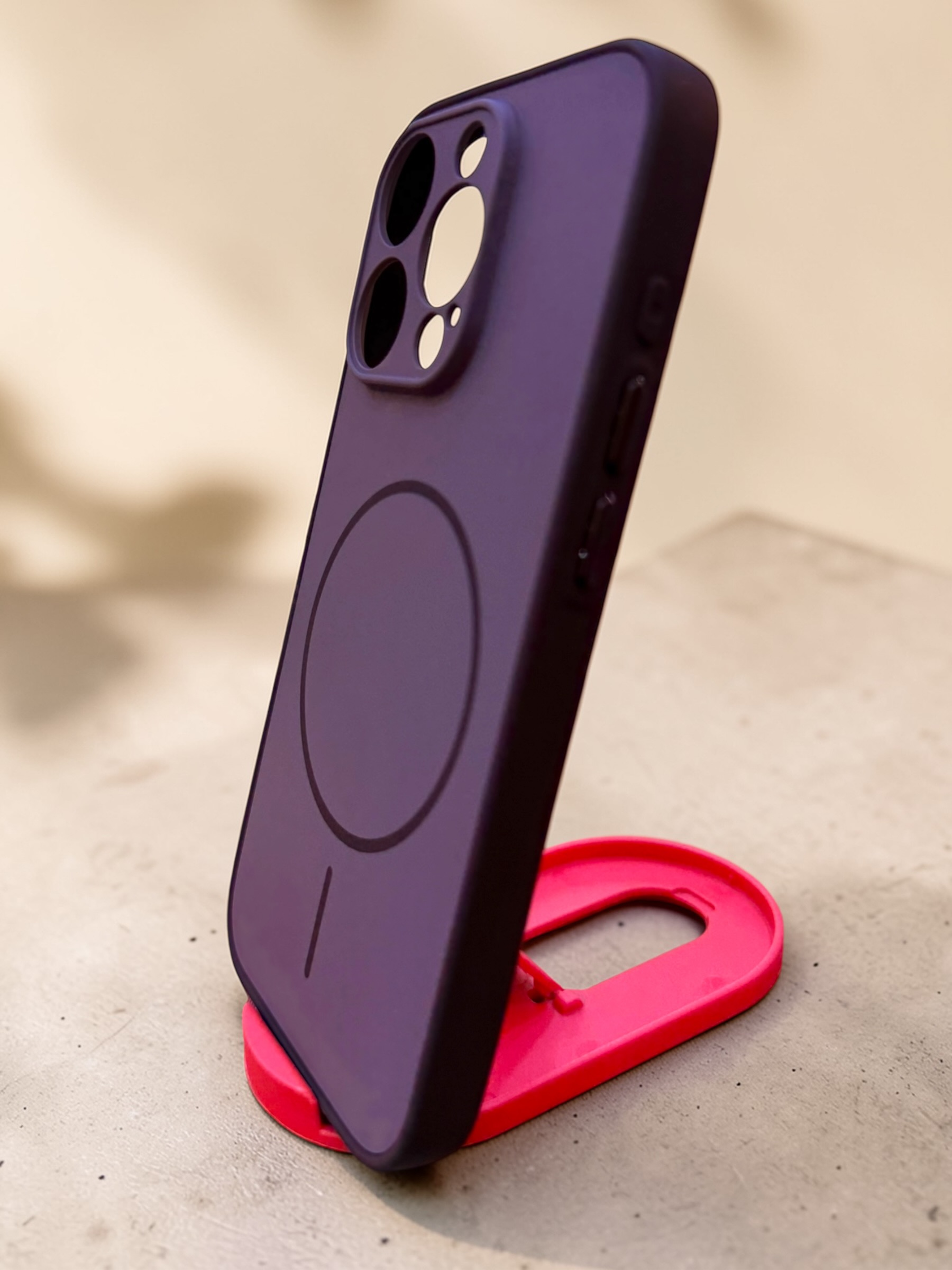 IPHONE 15 PRO - COLOURED MAGSAFE - Image 6